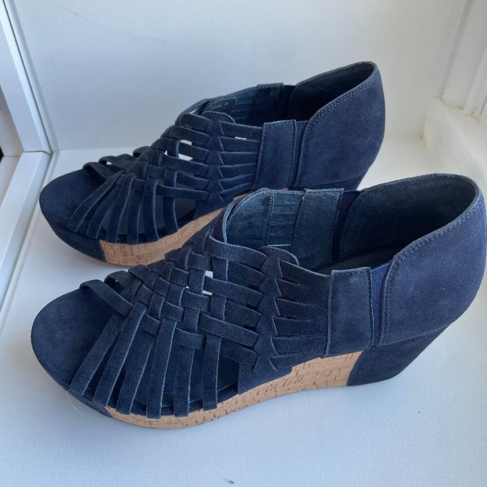 Chocolat Blu Navy Suede Woven Wedge Shoes Size 8